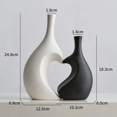 Vase en Forme de Cœur en Céramique