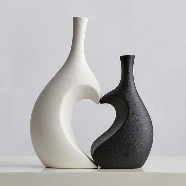 Vase en Forme de Cœur en Céramique